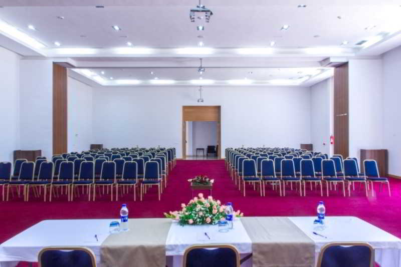Ramada Encore By Wyndham 3*
